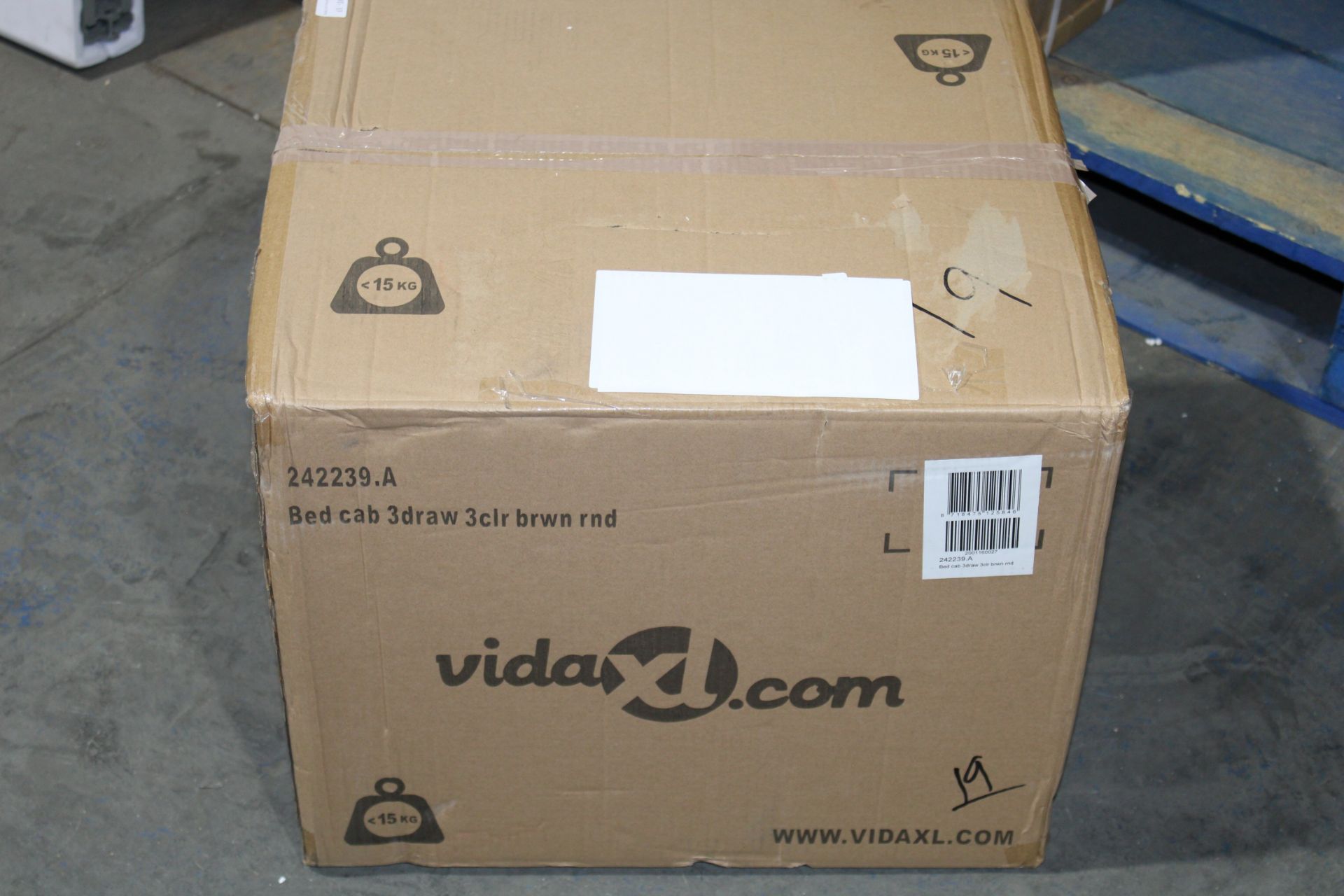BOXED VIDA XL BEDSIDE CABINET 3 DRAWER BROWN RND RRP £59.99 (AS SEEN IN WAYFAIR)Condition - Image 2 of 2