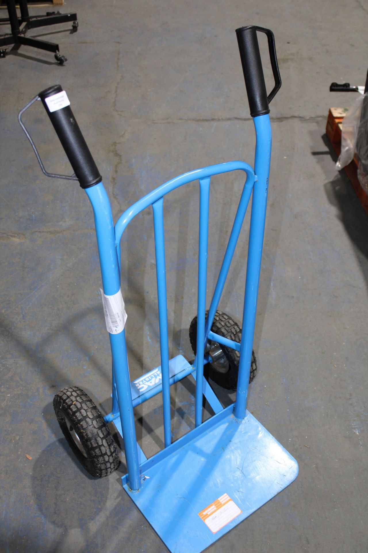 Heavy Duty Hand Truck Â£46.39Condition ReportAppraisal Available on Request- All Items are - Image 2 of 2