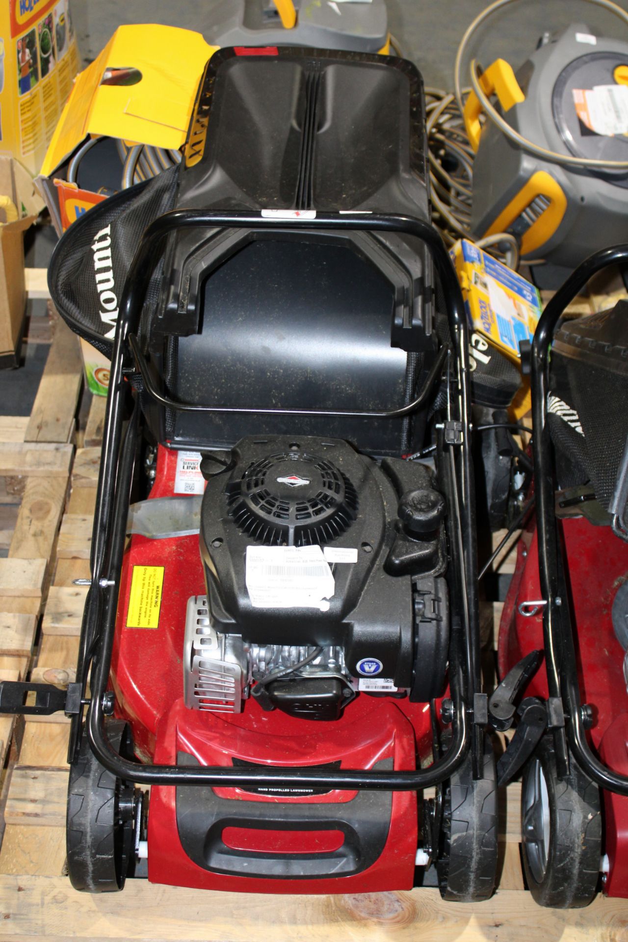 MOUNTFIELD HP185 PETROL LAWNMOWER Â£270.28Condition ReportAppraisal Available on Request- All
