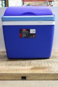 THERMOS COOL BOX RRP £22.99Condition ReportAppraisal Available on Request- All Items are Unchecked/