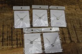 X 5 COSTUME JEWELLERY PIECES Condition ReportBRAND NEW