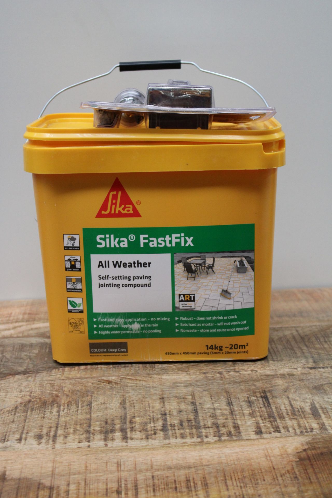 SIKA FASTFIXV ALL WEATHER PAVING COMPOUND RRP £23Condition ReportAppraisal Available on Request- All