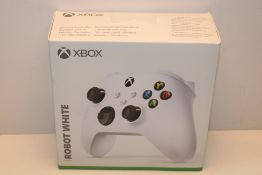 Xbox Wireless Controller â€“ Robot White Â£49.98Condition ReportAppraisal Available on Request-