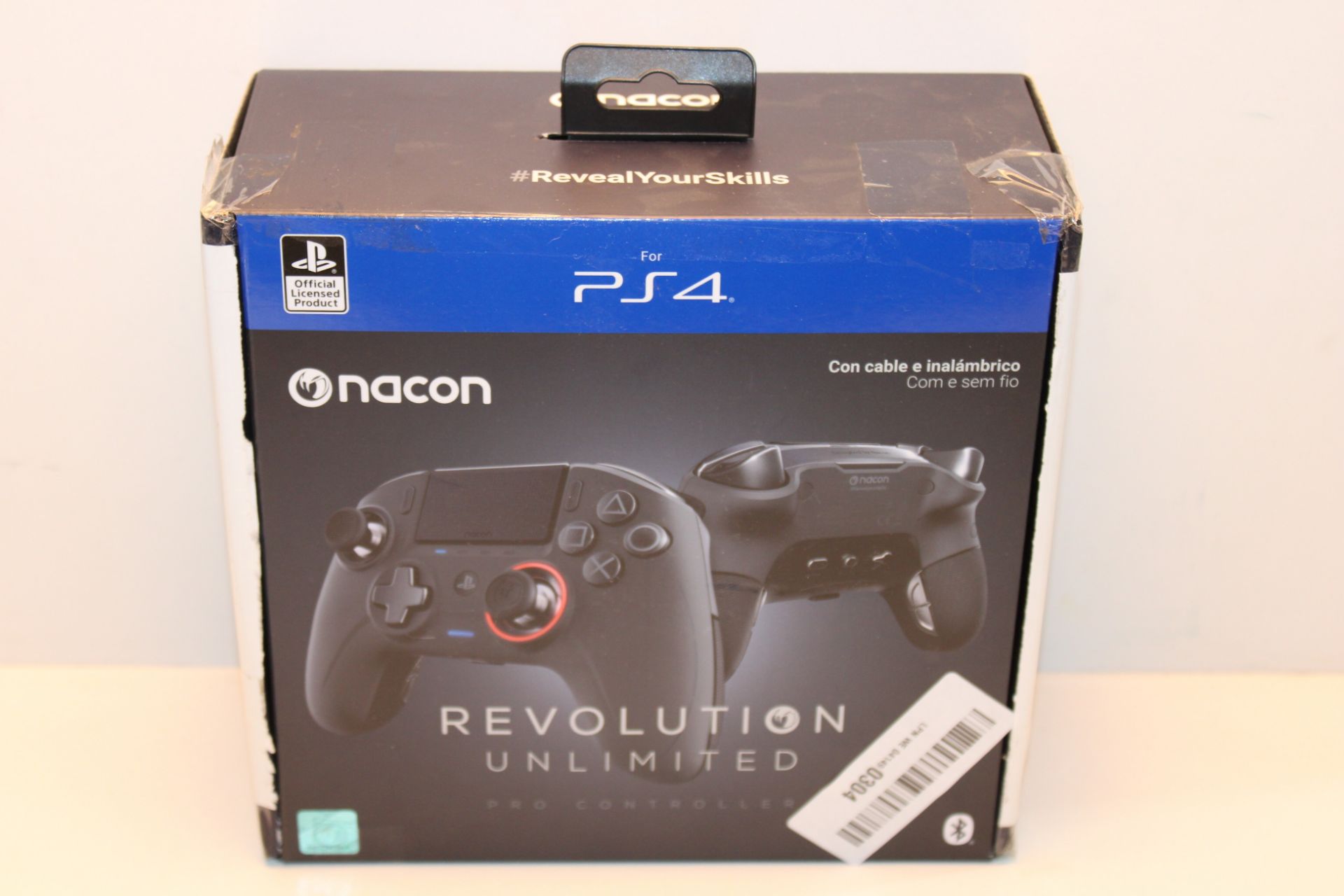 Nacon PS4 Revolution Unlimited Pro Gamepad Playstation 4, PC Black Â£69.66Condition