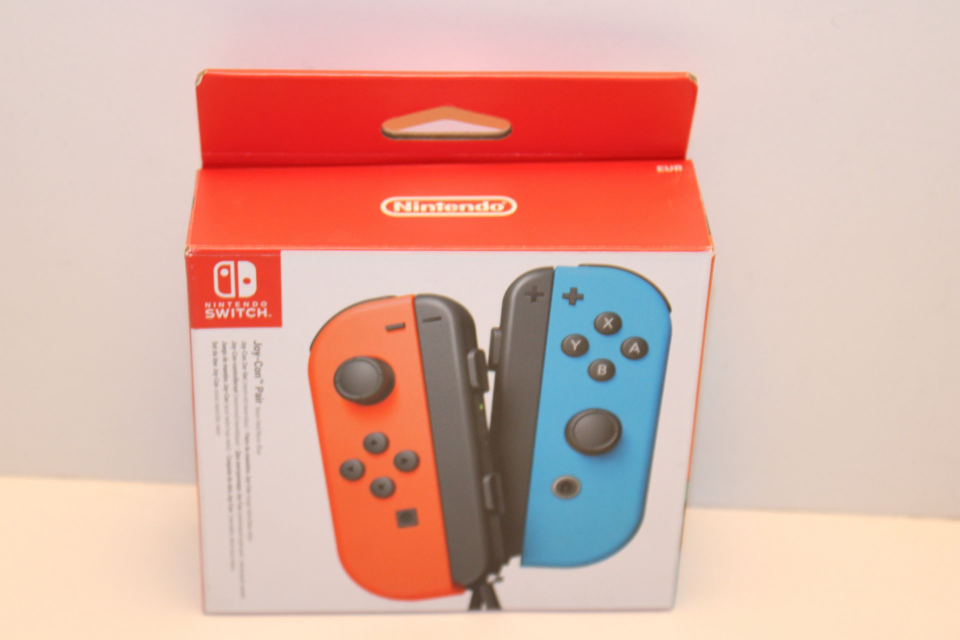 Nintendo Switch Joy-Con Controller Pair - Neon Red/Neon Blue Â£60.97Condition ReportAppraisal