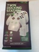 Venom Xbox One Twin Docking Station with 2 x Rechargeable Battery Packs: White Xbox One Â£13.