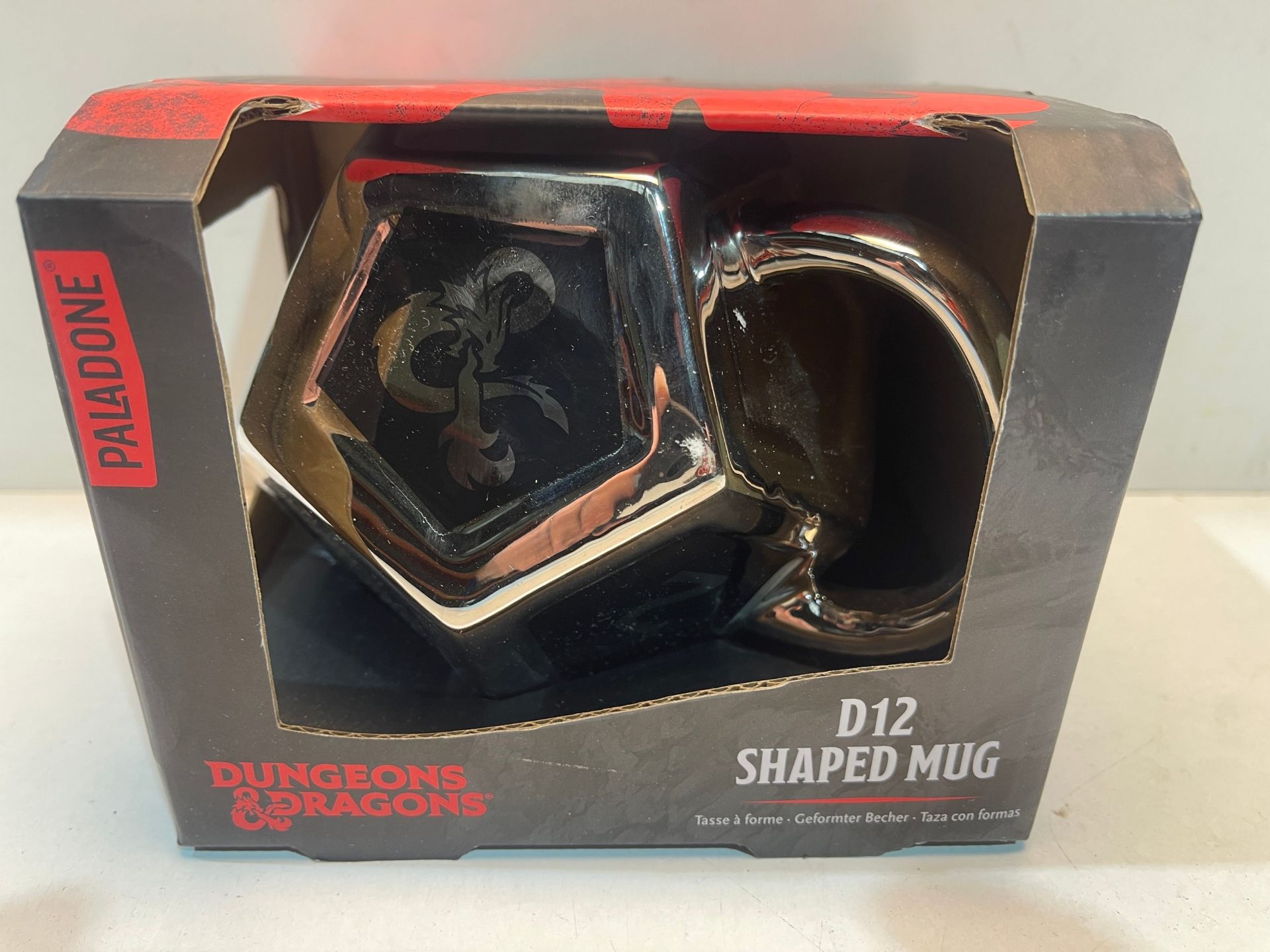 Paladone PP6640DD Dungeons and Dragons D12 Dice Shaped Mug Â£12.99Condition ReportAppraisal - Image 2 of 2