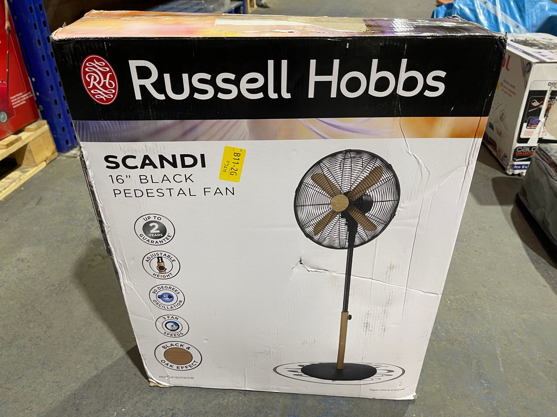 Russell Hobbs RHMPF1601WDB Pedestal Fan, 60 W, Black with Wood Effect Trim Â£52.52Condition - Image 2 of 2