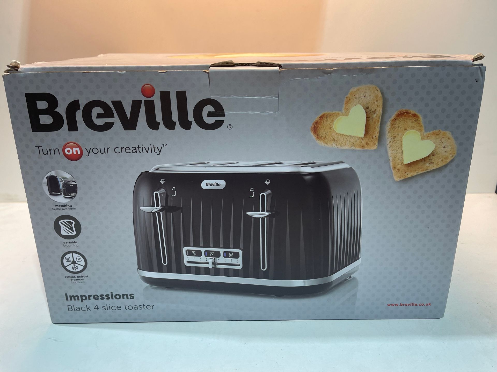 Breville VTT476 Impressions 4-Slice Toaster with High-Lift and Wide Slots, Black Â£34.99Condition - Image 2 of 2