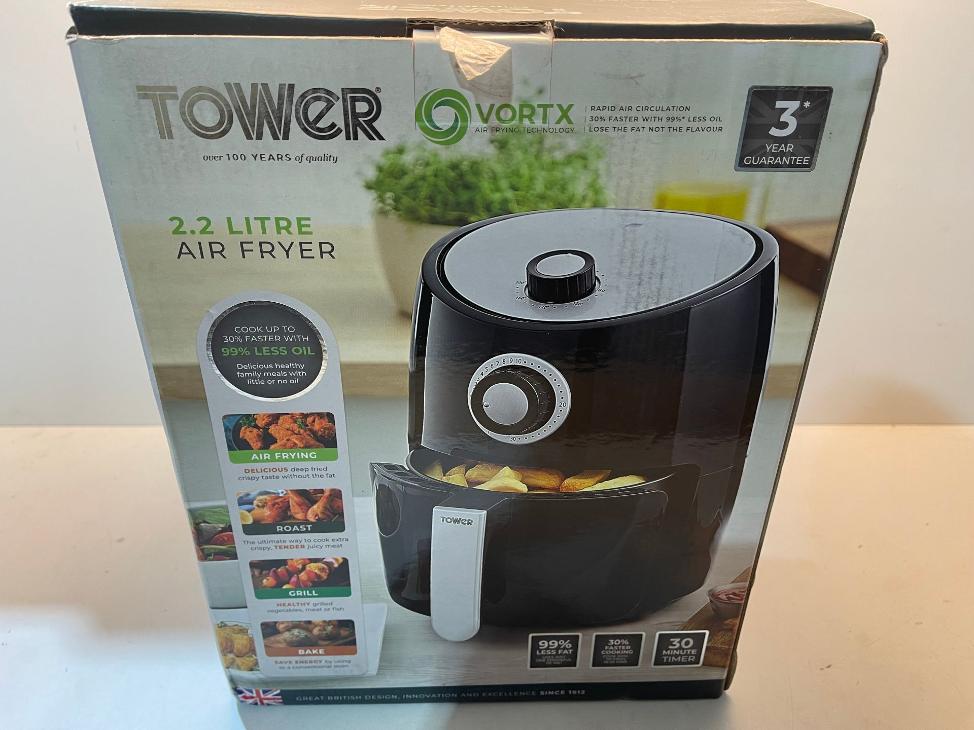 Tower T17023 Air Fryer Oven with Rapid Air Circulation and 30 Min Timer, 2.2 Litre, Black Â£44. - Image 2 of 2