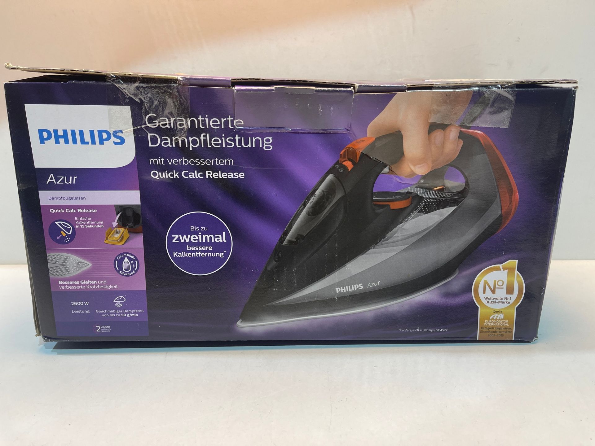 Philips Azur Steam Iron - 250 g Steam Boost - 2600 W - With SteamGlide Soleplate - 2.5 m Power - Image 2 of 2