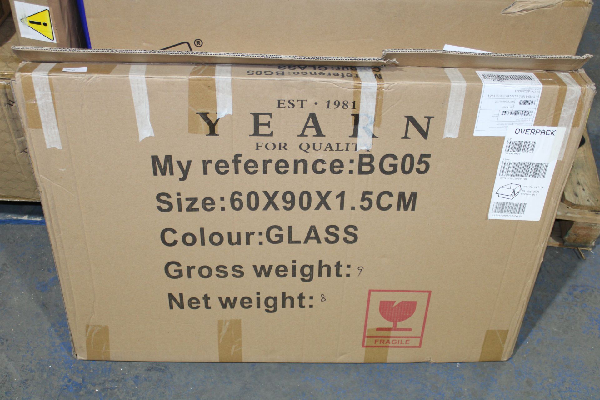 BOXED LARGE BEVELLED EDGE MIRROR (AS SEEN IN WAYFAIR)Condition ReportAppraisal Available on Request-
