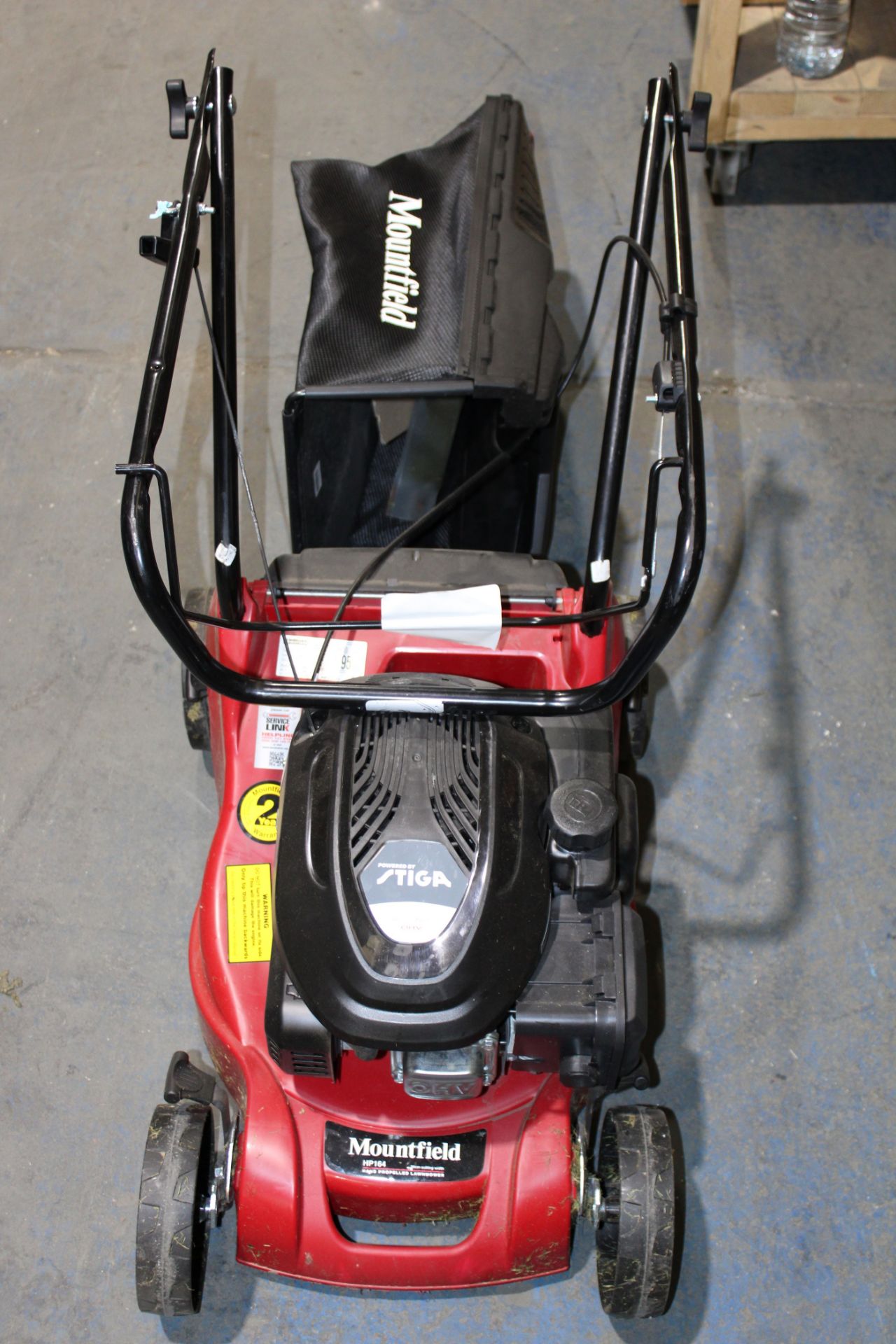 MOUNTFIELD HP164 PETROL LAWNMOWER £202.40Condition ReportAppraisal Available on Request- All Items