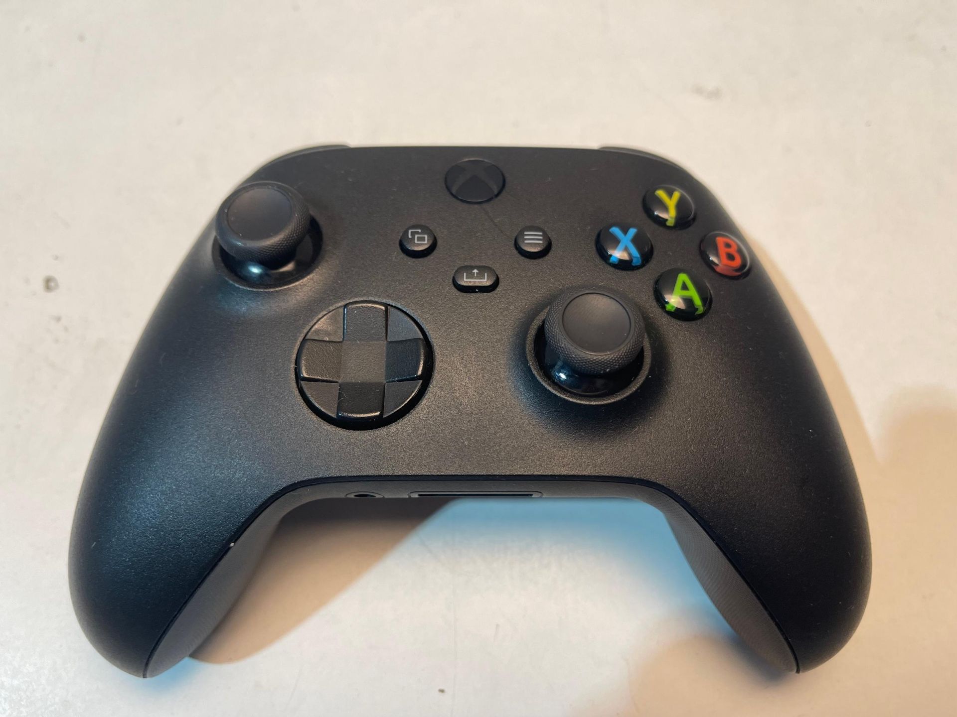 Xbox Wireless Controller – Carbon Black £50.00Condition ReportAppraisal Available on Request- All