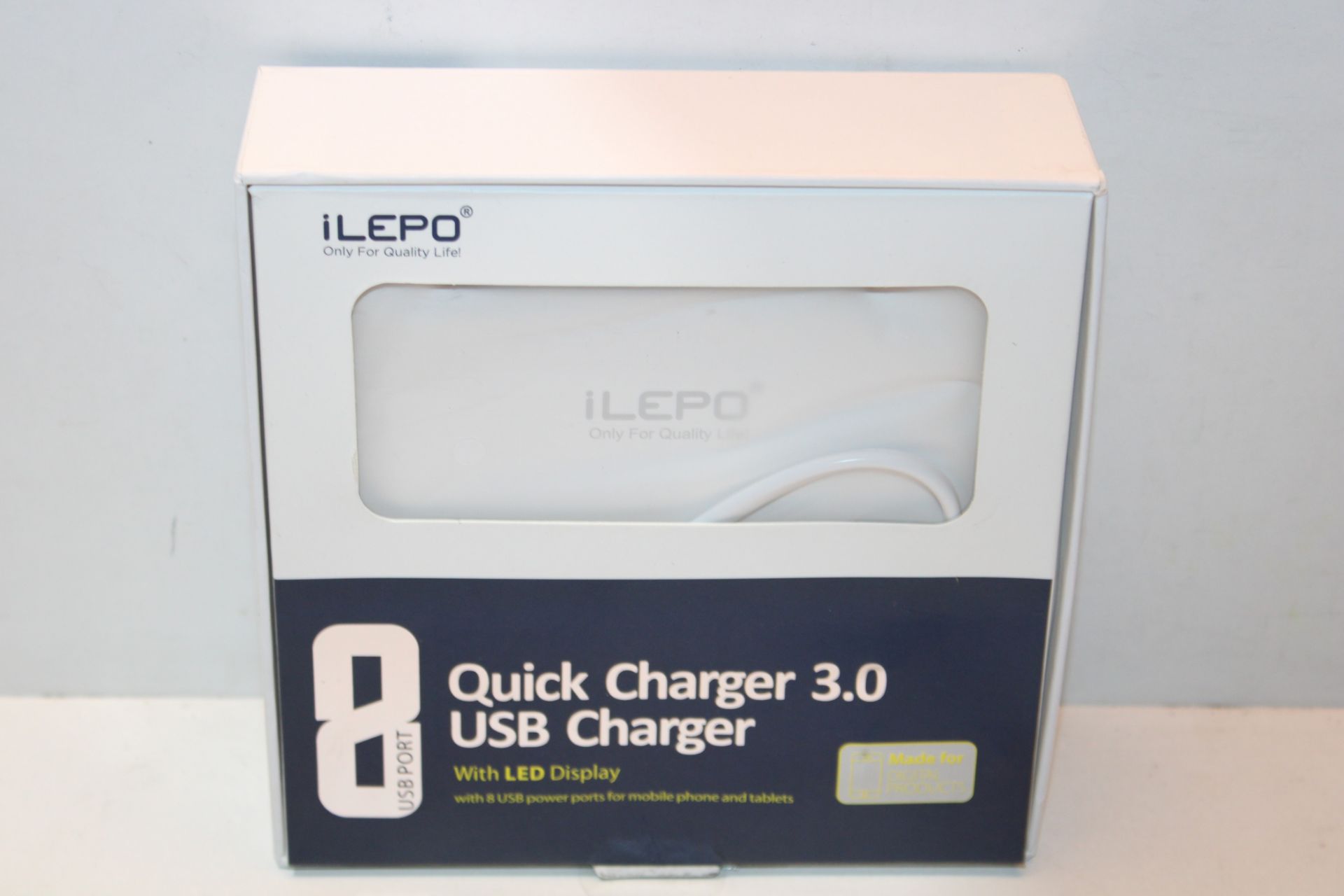 iLepo 60w QC3.0 USB Charger with LED Digital Display 8-Port Charging Stations for iPhone iPad