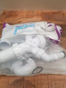 PACK B 1.5 & 2 BOWL WASTE KIT £8.42Condition ReportAppraisal Available on Request- All Items are