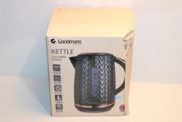 RRP £24.00 Russell Hobbs 26053 Cordless Electric Kettle