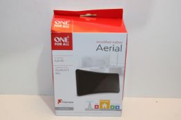 RRP £14.49 One For All Amplified Indoor Curved Aerial SV9420- Black