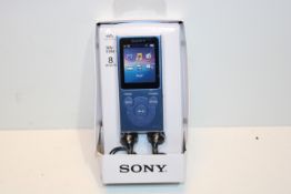 RRP £107.69 Sony NWE394L.CEW 8 GB Walkman MP3 Player with FM Radio - Blue