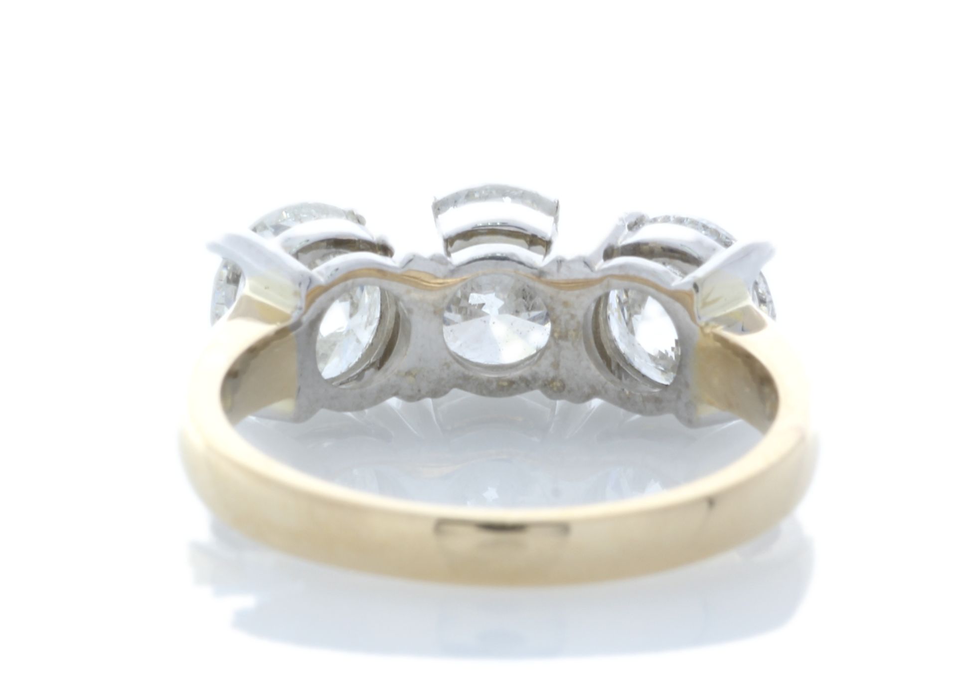 18ct Yellow Gold Three Stone Claw Set Diamond Ring 3.37 Carats - Valued by GIE £26,995.00 - 18ct - Image 3 of 5