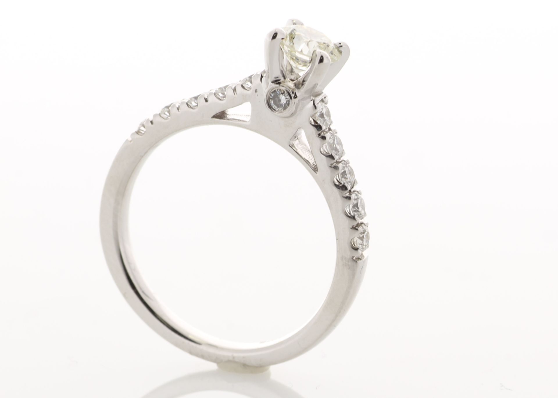 18ct White Gold Single Stone Prong Set With Stone Set Shoulders Diamond Ring (0.51) 0.91 Carats - - Image 3 of 6