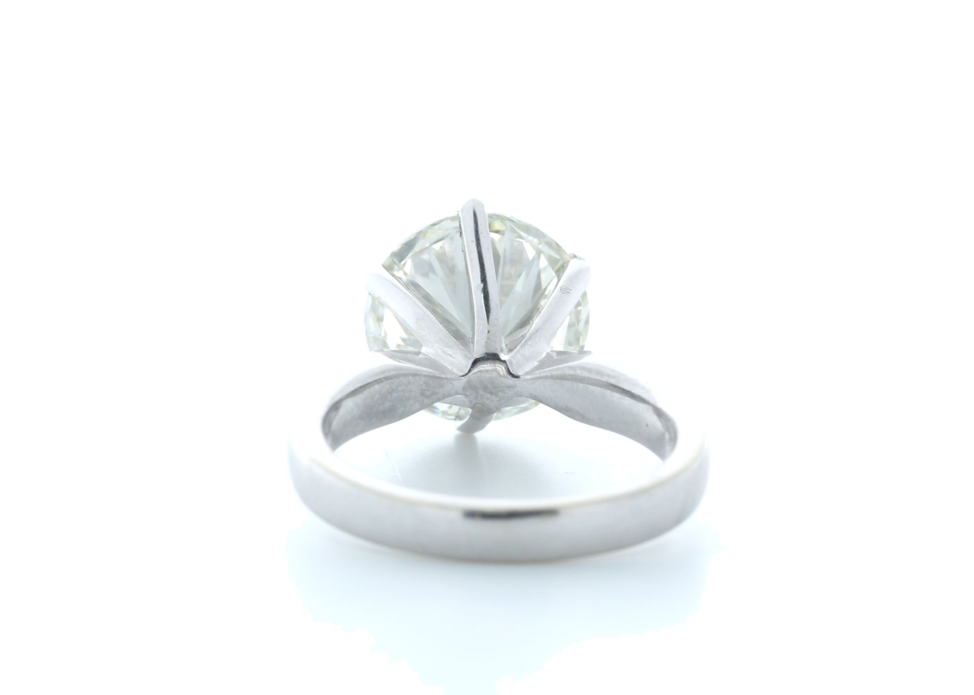 18ct White Gold Single Stone Prong Set Diamond Ring 6.10 Carats - Valued by IDI £360,000.00 - 18ct - Image 3 of 5
