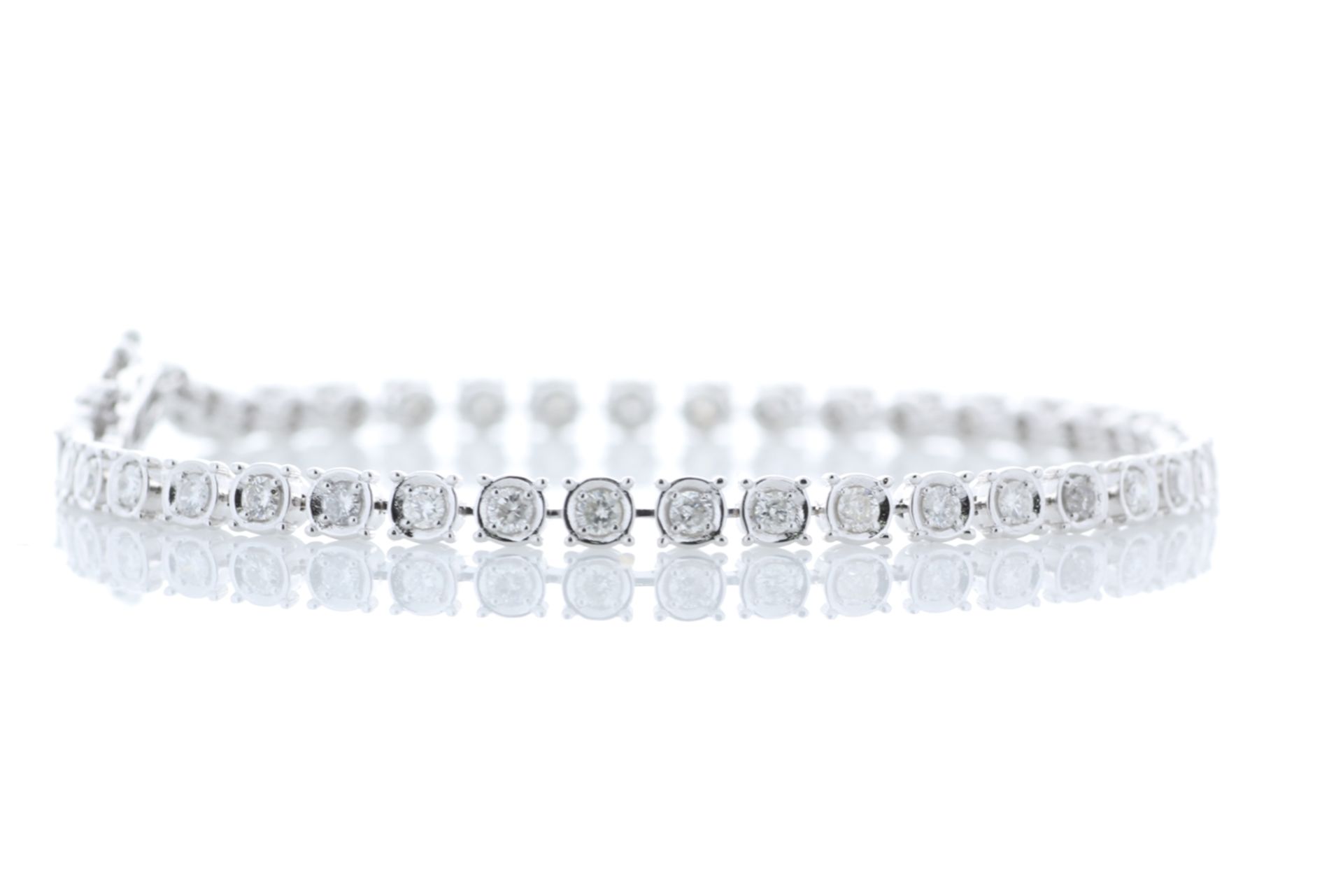 18ct White Gold Tennis Diamond Bracelet 1.50 Carats - Valued by GIE £19,220.00 - 18ct White Gold - Image 4 of 5