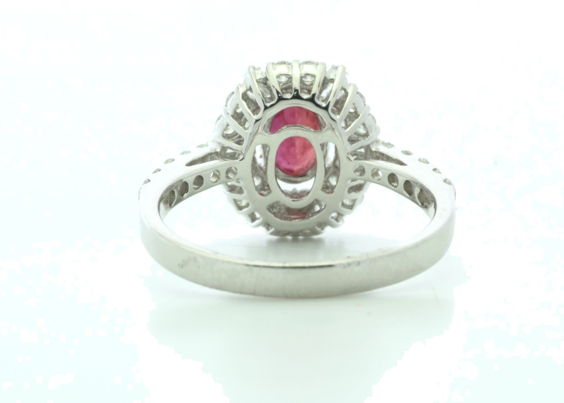 18ct White Gold Cluster Diamond And Ruby Ring (R0.86) 0.80 Carats - Valued by IDI £8,950.00 - 18ct - Image 3 of 5