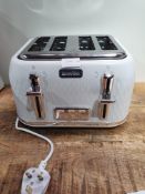 RRP £35.00 Breville Curve 4-Slice Toaster with High Lift and Wide
