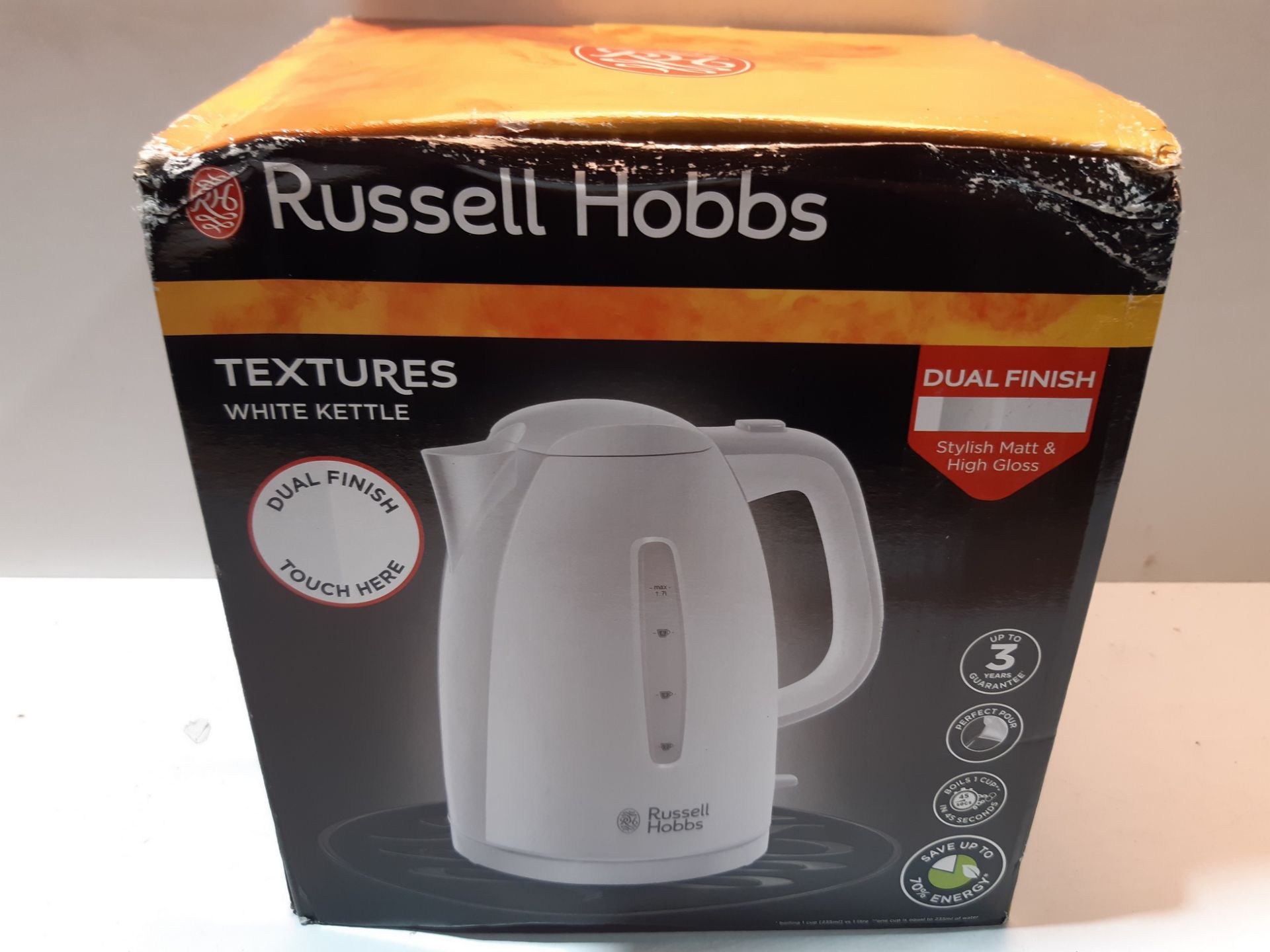 RRP £20.00 Russell Hobbs 21270 Textures Plastic Kettle, 1.7 Litre, 3000 W, White