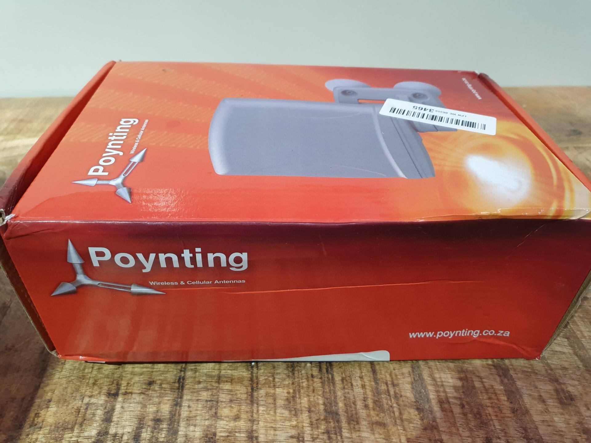 RRP £74.64 Poynting 4G-XPOL-A0001 Cross Polarised 4G Omni LTE Antenna