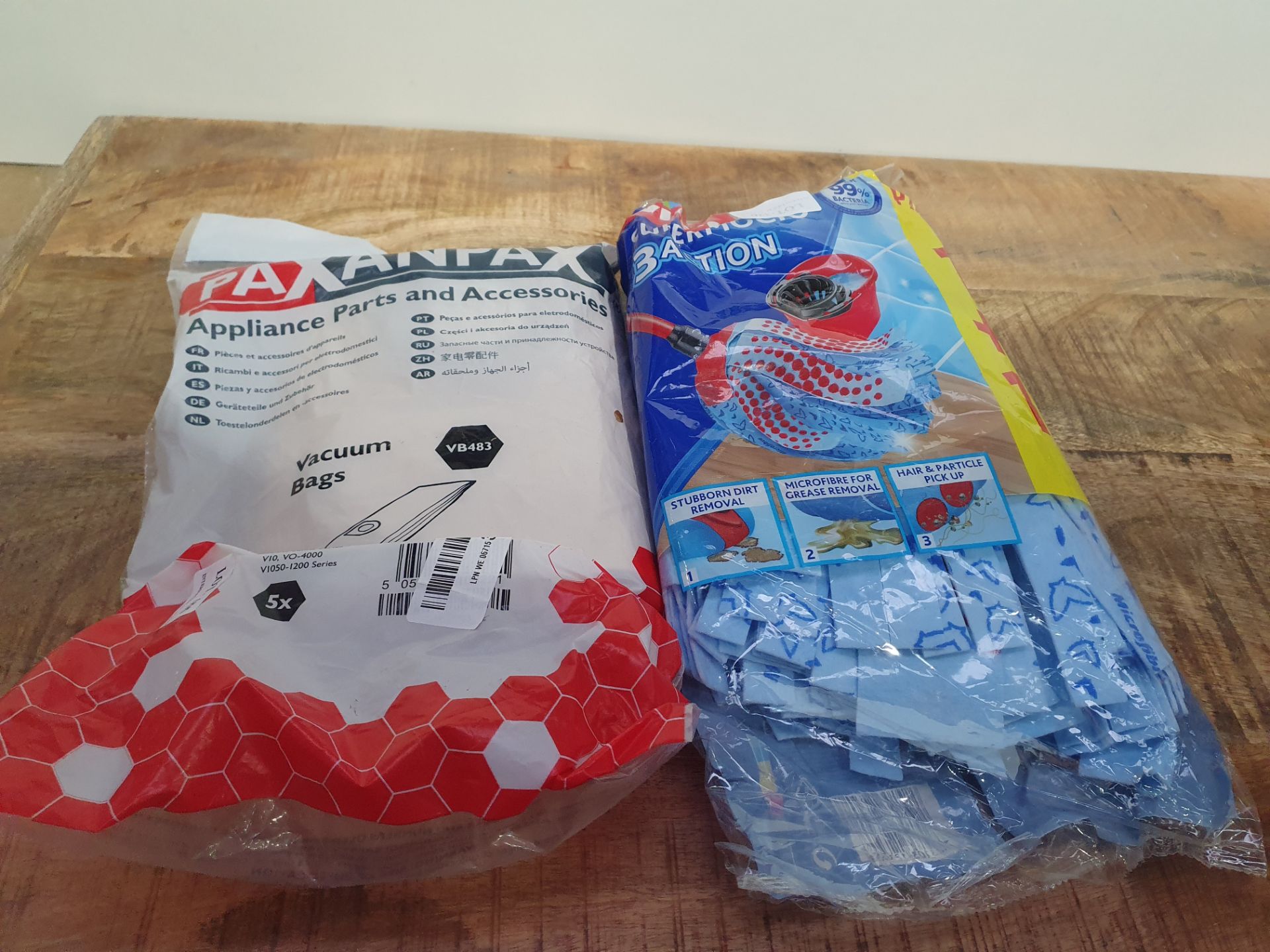 X 2 ITEMS TO INCLUDE WILEDA MOP END & VACUUM BAGS