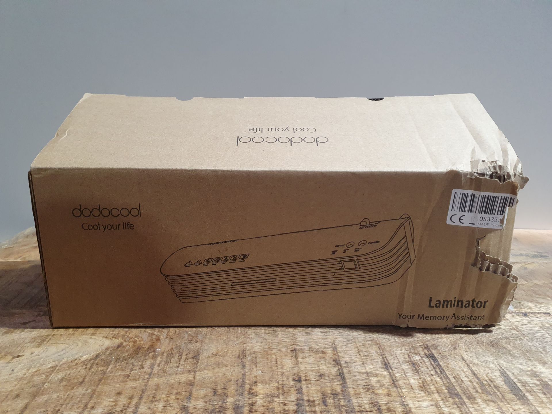 DODOCOOL LAMINATOR RRP £30Condition ReportAppraisal Available on Request - All Items are Unchecked/