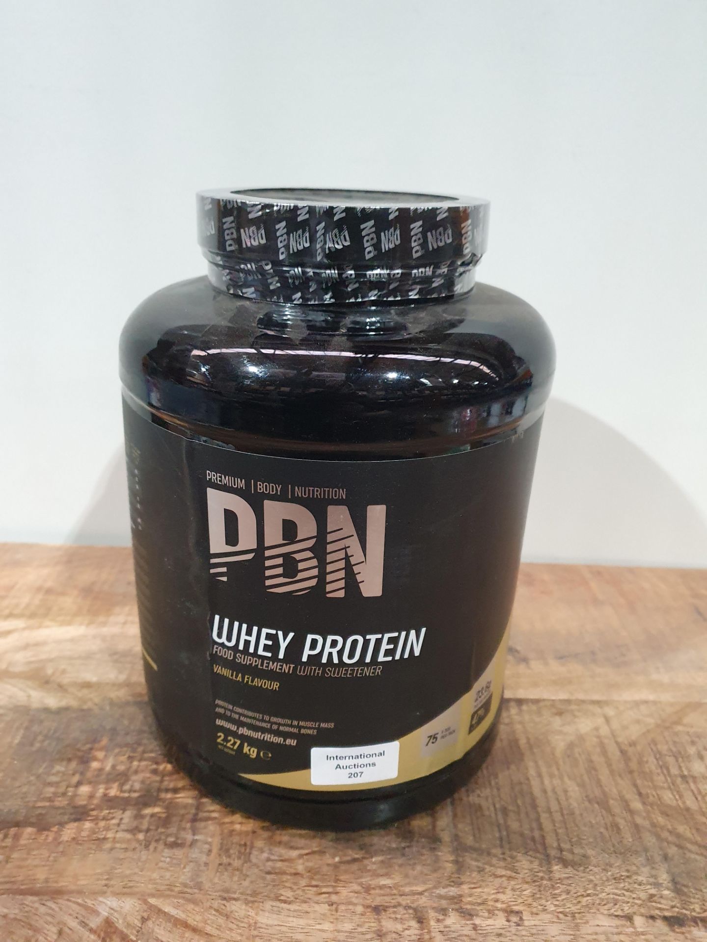 PREMIUM BDY NUTRITION WHEY PROTEIN VANILLA FLAVOUR 2.27KG RRP £43Condition ReportAppraisal Available