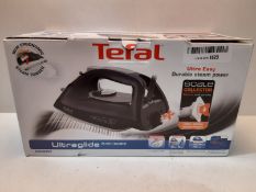 RRP £49.99 Tefal FV2662 Ultraglide Anti-scale Steam Iron, 2500 W, 270 milliliters, Black