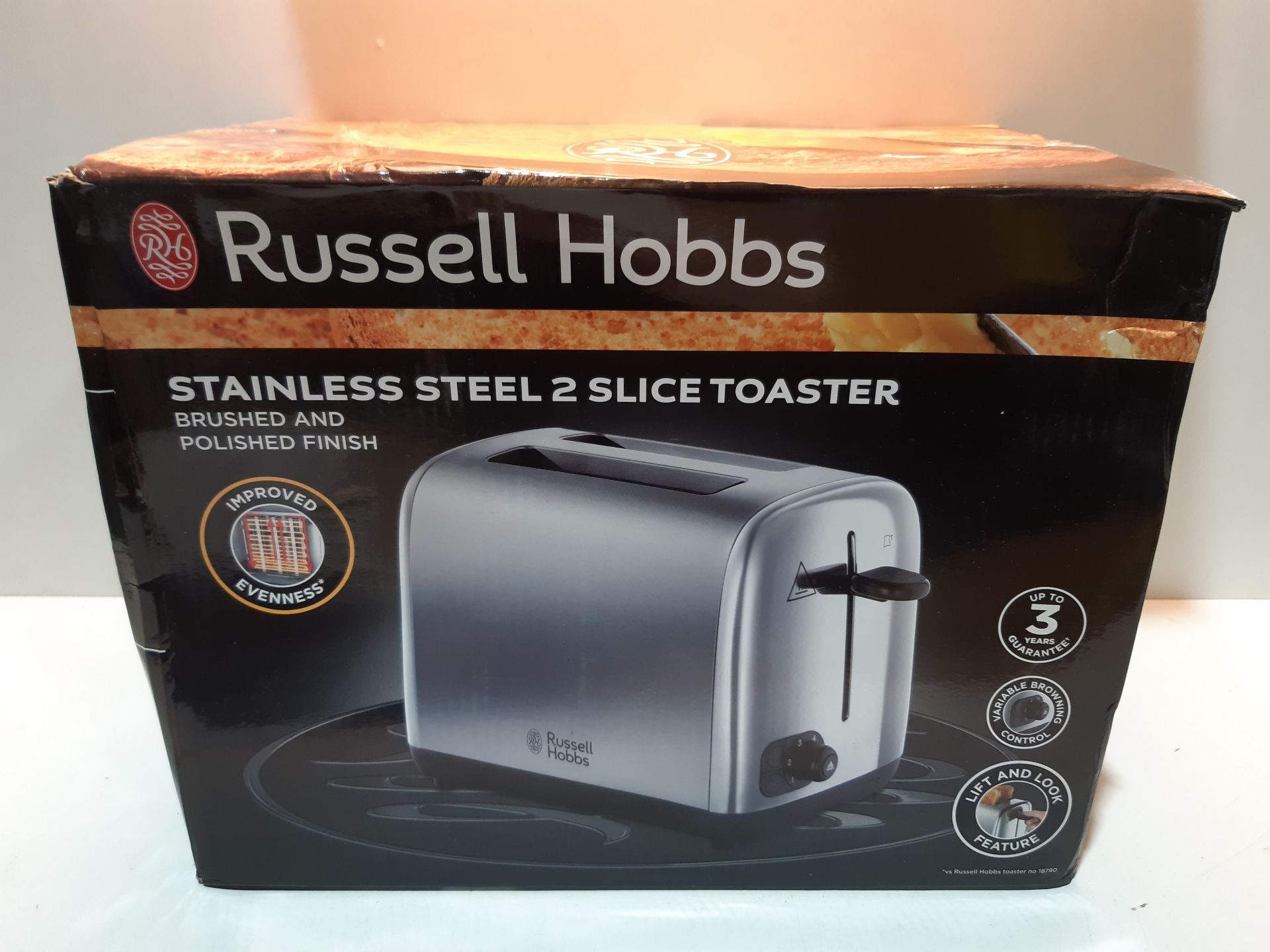 RRP £22.50 Russell Hobbs 24080 Adventure Two Slice Toaster