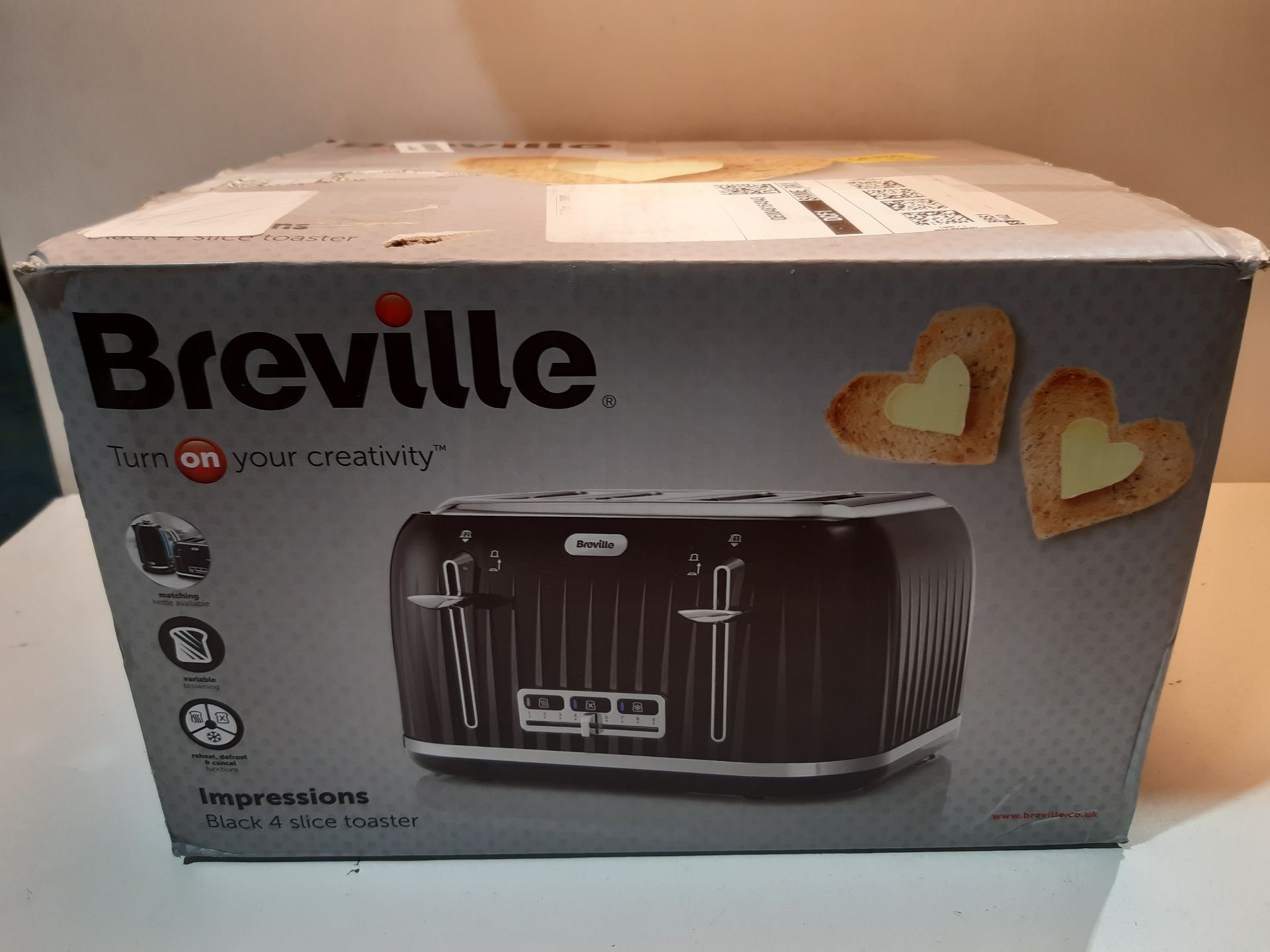 RRP £34.99 Breville VTT476 Impressions 4-Slice Toaster with High-Lift and Wide Slots