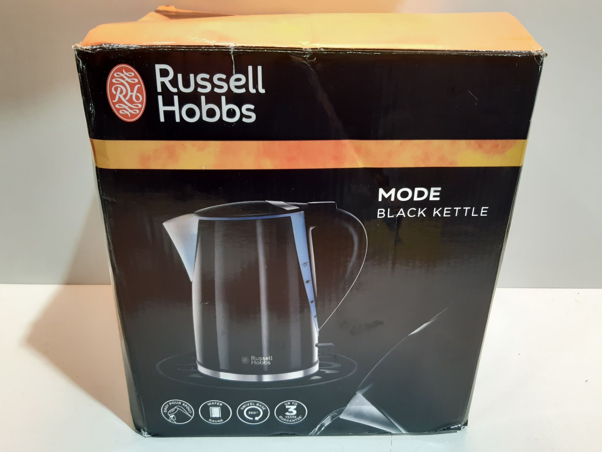 RRP £26.21 Russell Hobbs Mode Kettle 21400 - Black