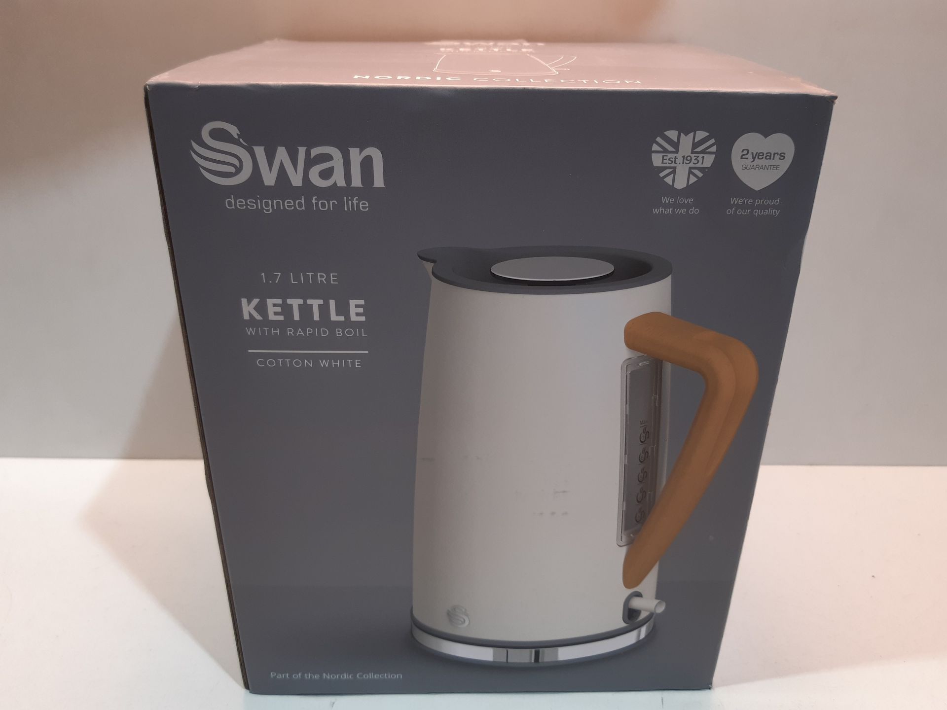 RRP £42.99 Swan SK14610WHTN