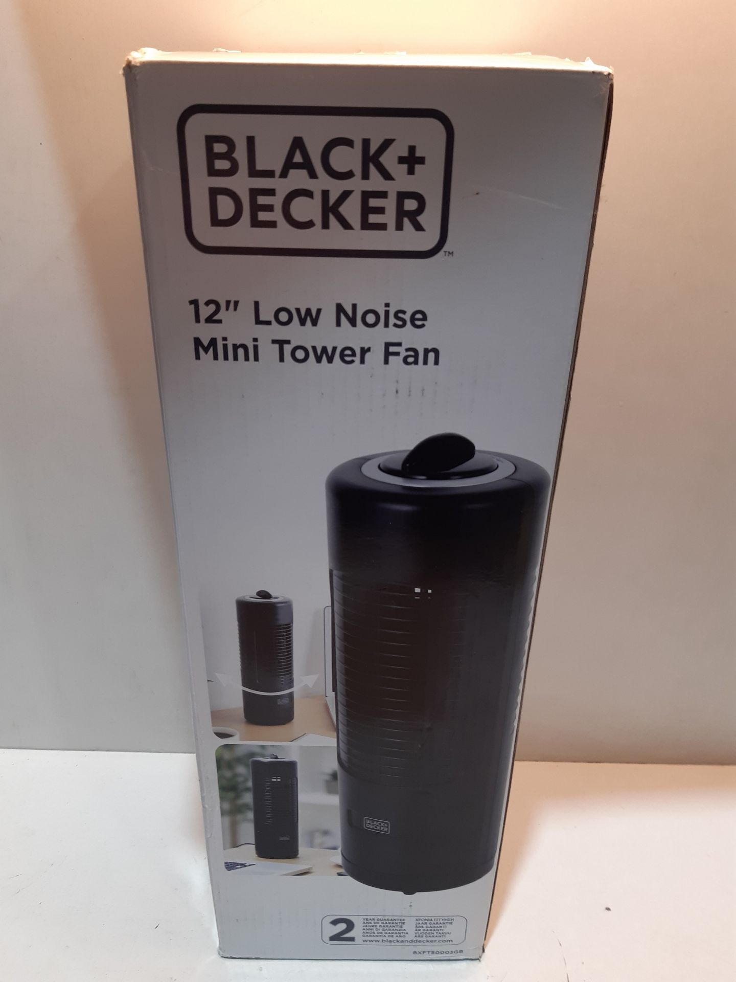 RRP £22.99 BLACK+DECKER BXFT50003GB Mini Tower Fan