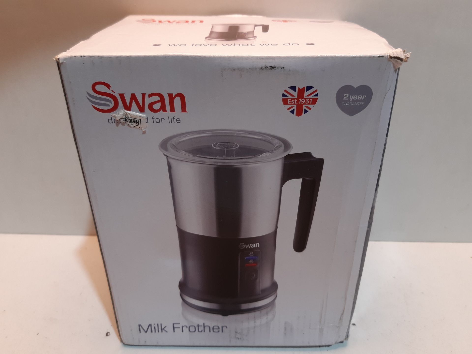 RRP £34.99 Swan SK33020BLKN