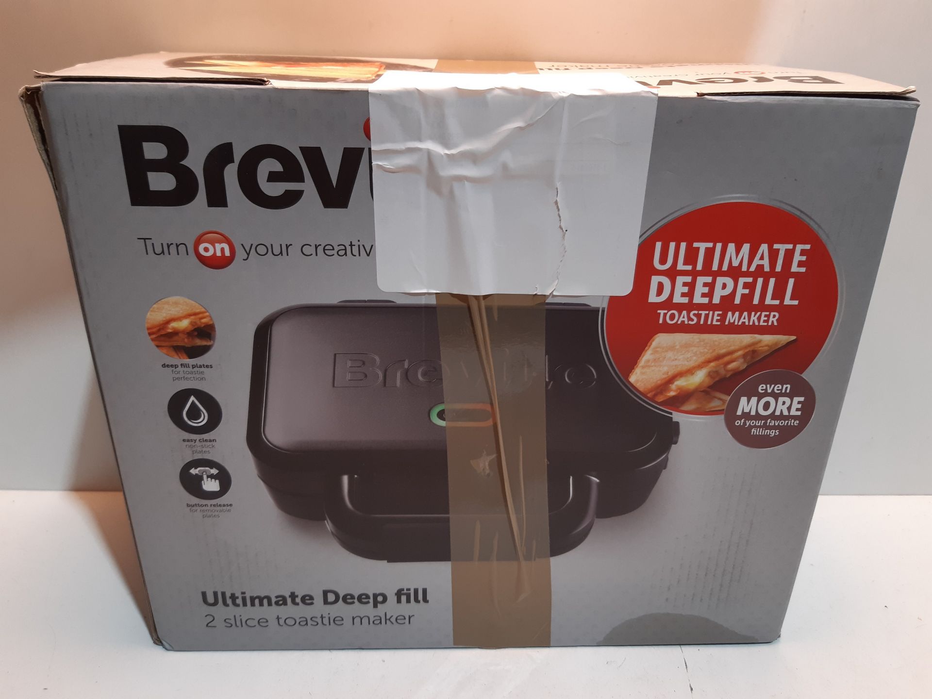 RRP £32.00 Breville Ultimate Deep Fill Toastie Maker;2 Slice Sandwich