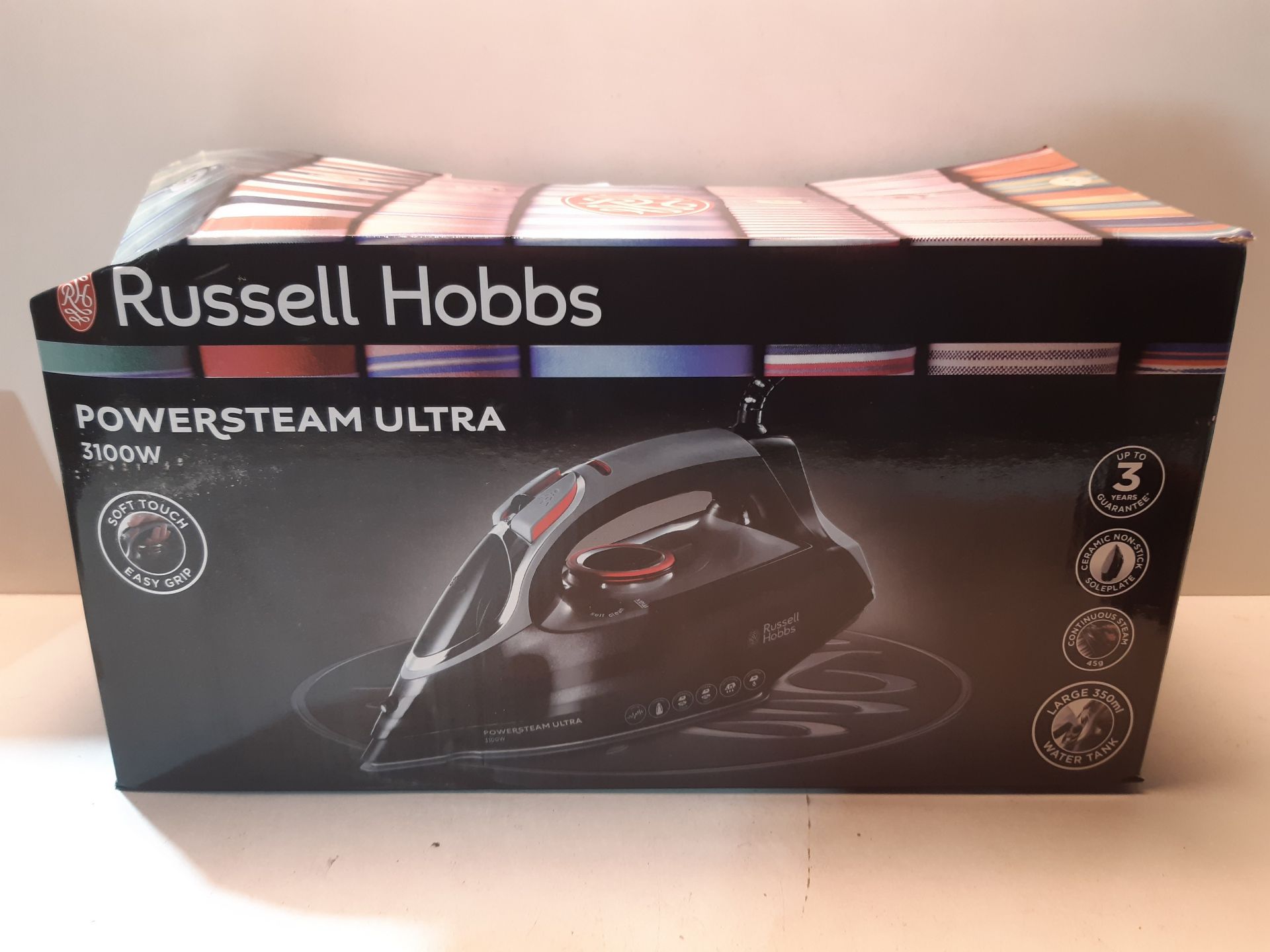 RRP £49.00 Russell Hobbs Powersteam Ultra 3100 W Vertical Steam Iron 20630