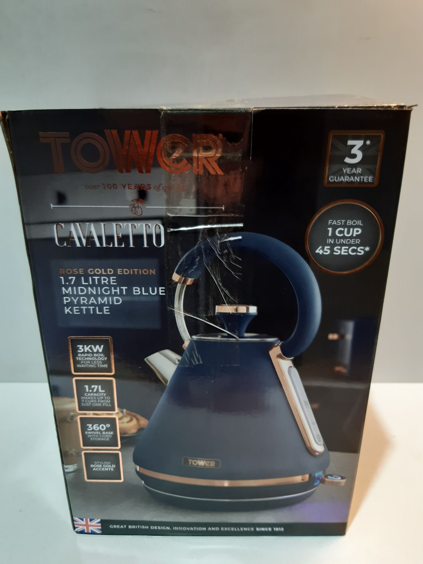 RRP £42.15 Tower T10044MNB Cavaletto Pyramid Kettle with Fast Boil