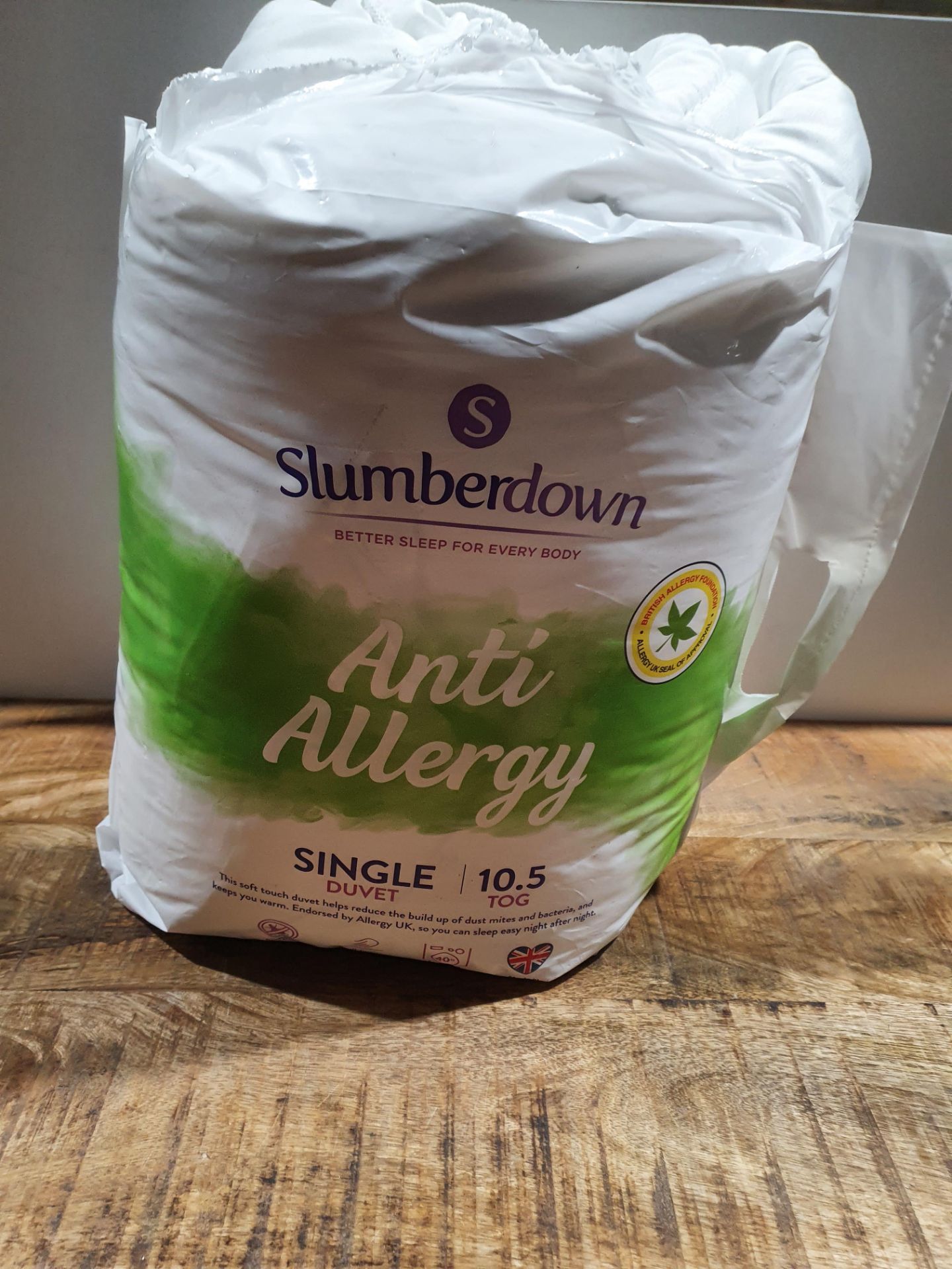 SLUMBERDOWN ANTI ALLERGY SINGLE DUVET RRP £18 Condition ReportAppraisal Available on Request - All