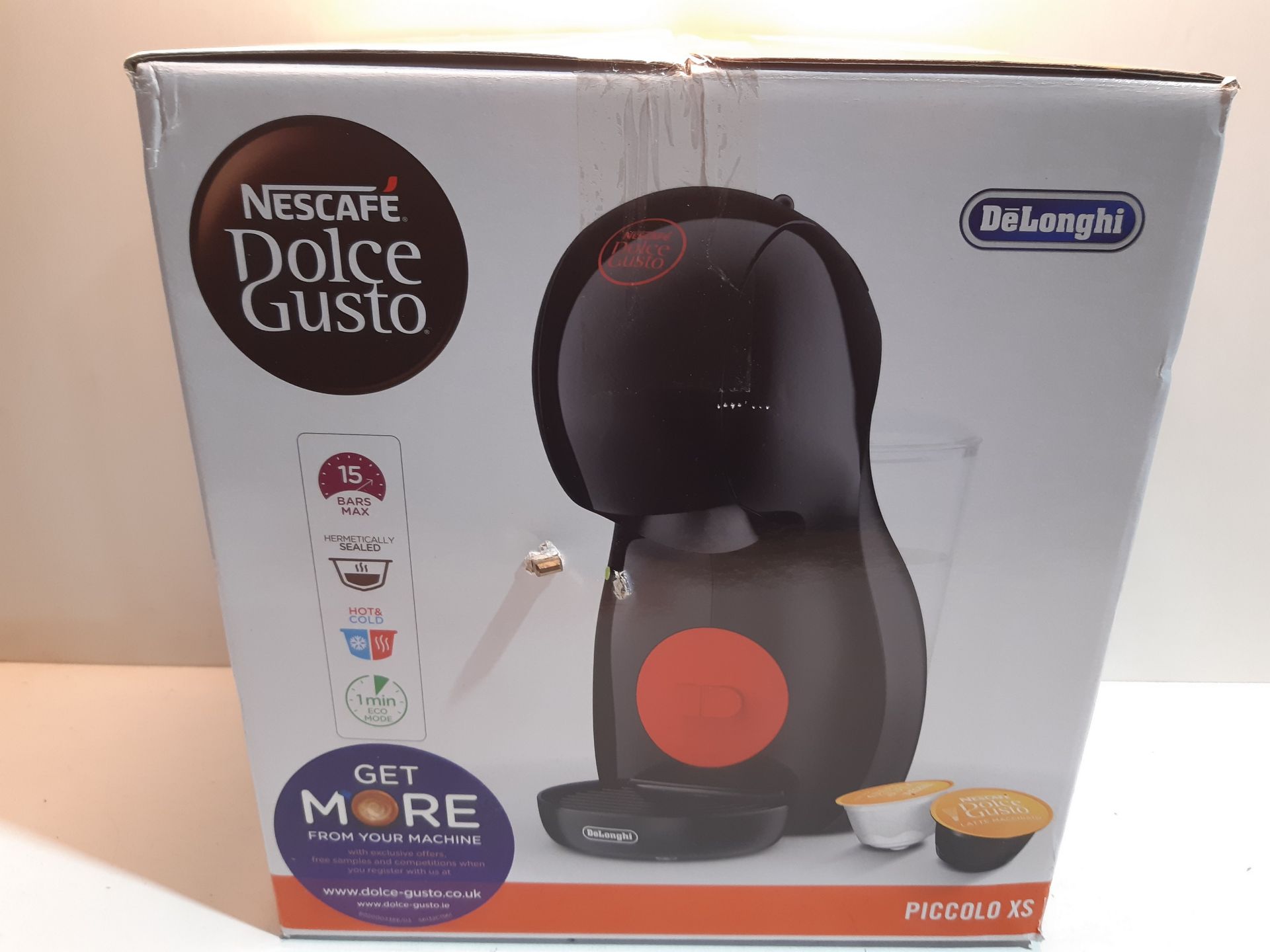 RRP £29.00 DeLonghi NescafÌ© Dolce Gusto Piccolo XS Pod Capsule Coffee Machine