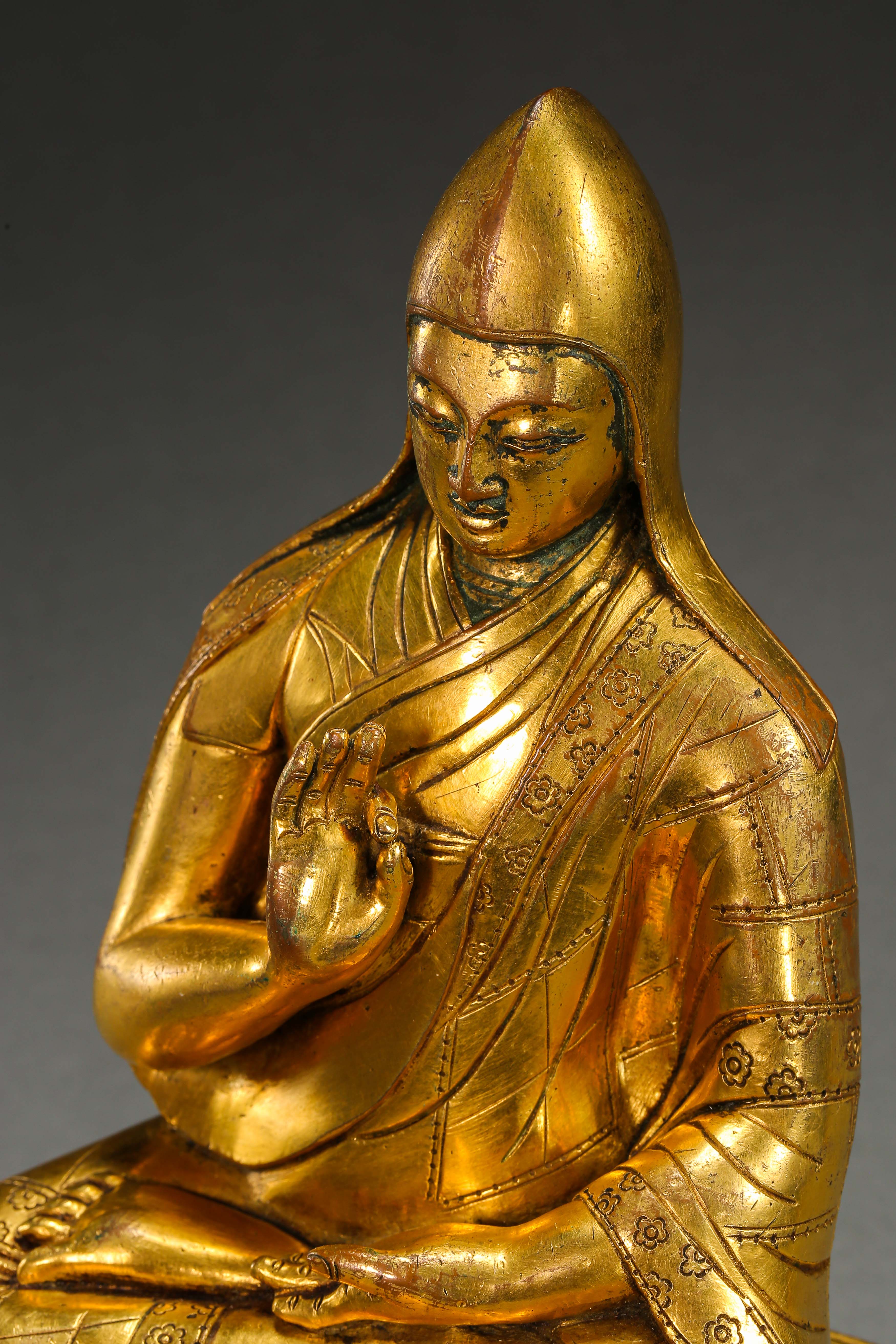 SEATED GILT BRONZE BUDDHA, MING DYNASTY, CHINA - Image 9 of 13