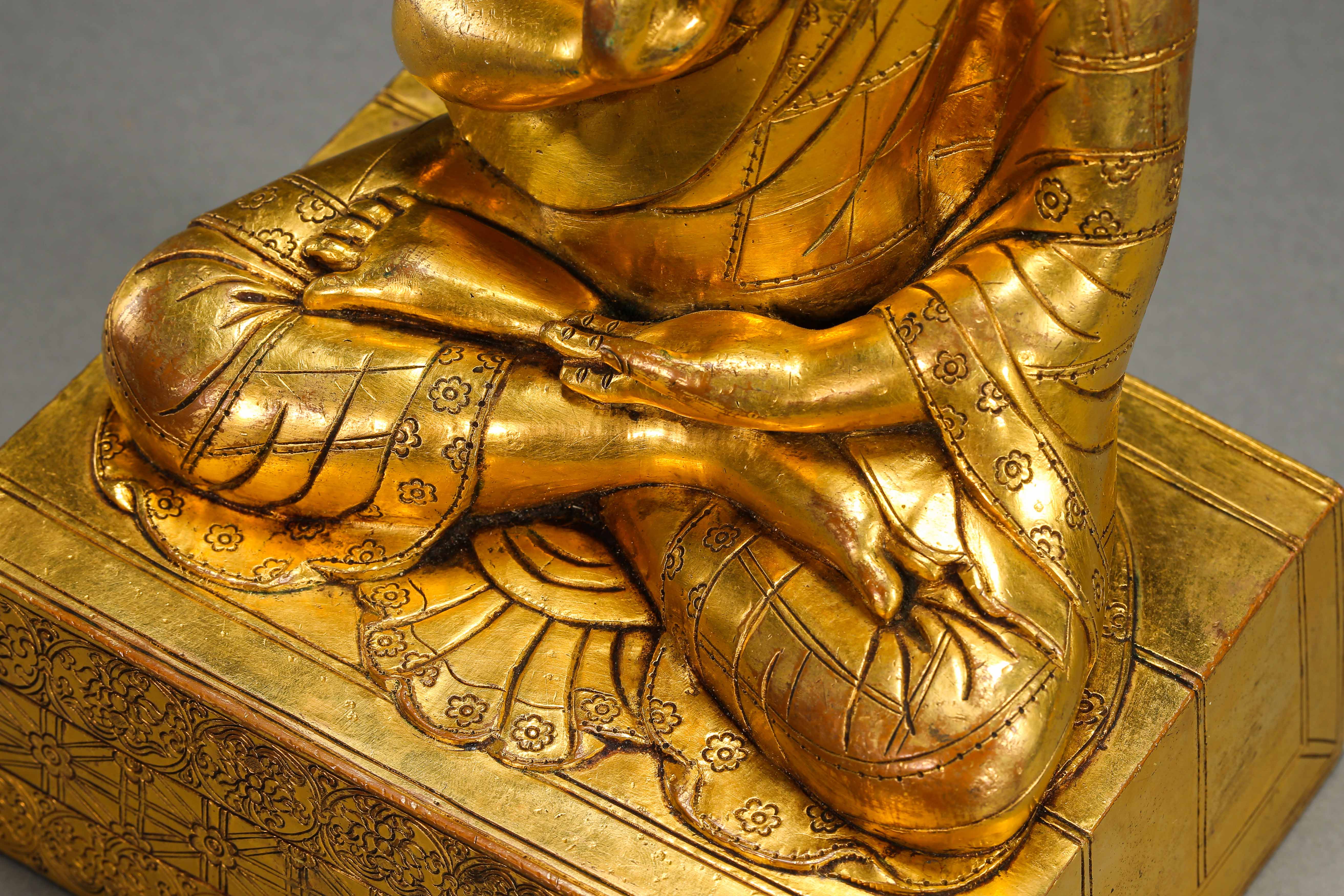 SEATED GILT BRONZE BUDDHA, MING DYNASTY, CHINA - Image 8 of 13