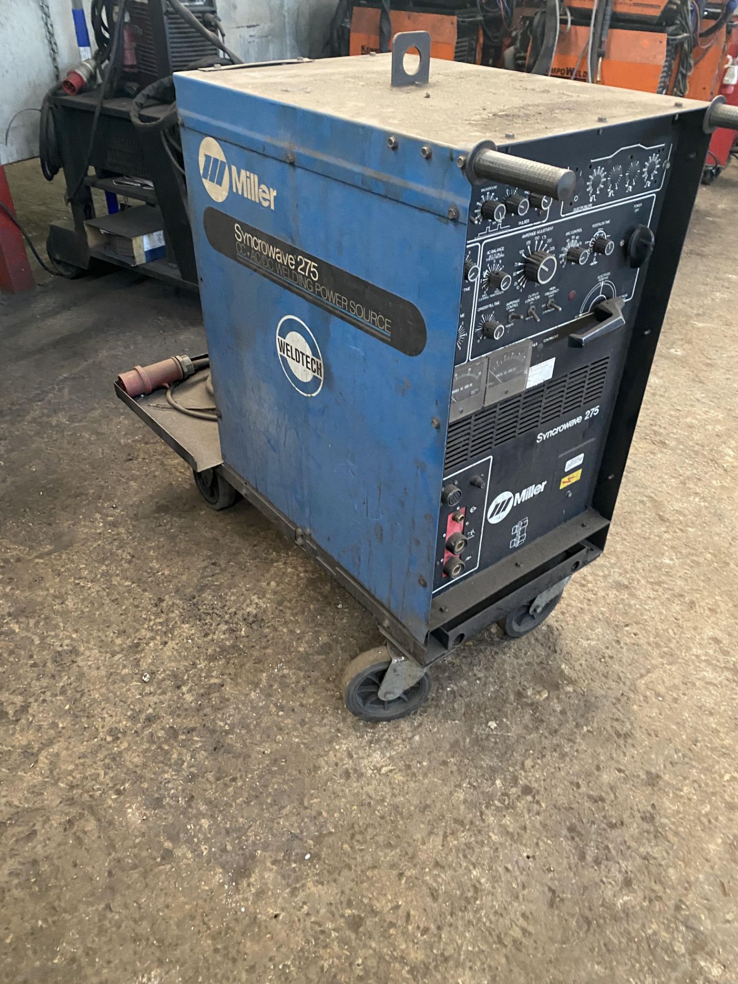 MILLER SYNCROWAVE 275 AC/DC WELDING POWER SOURCE - Image 2 of 4