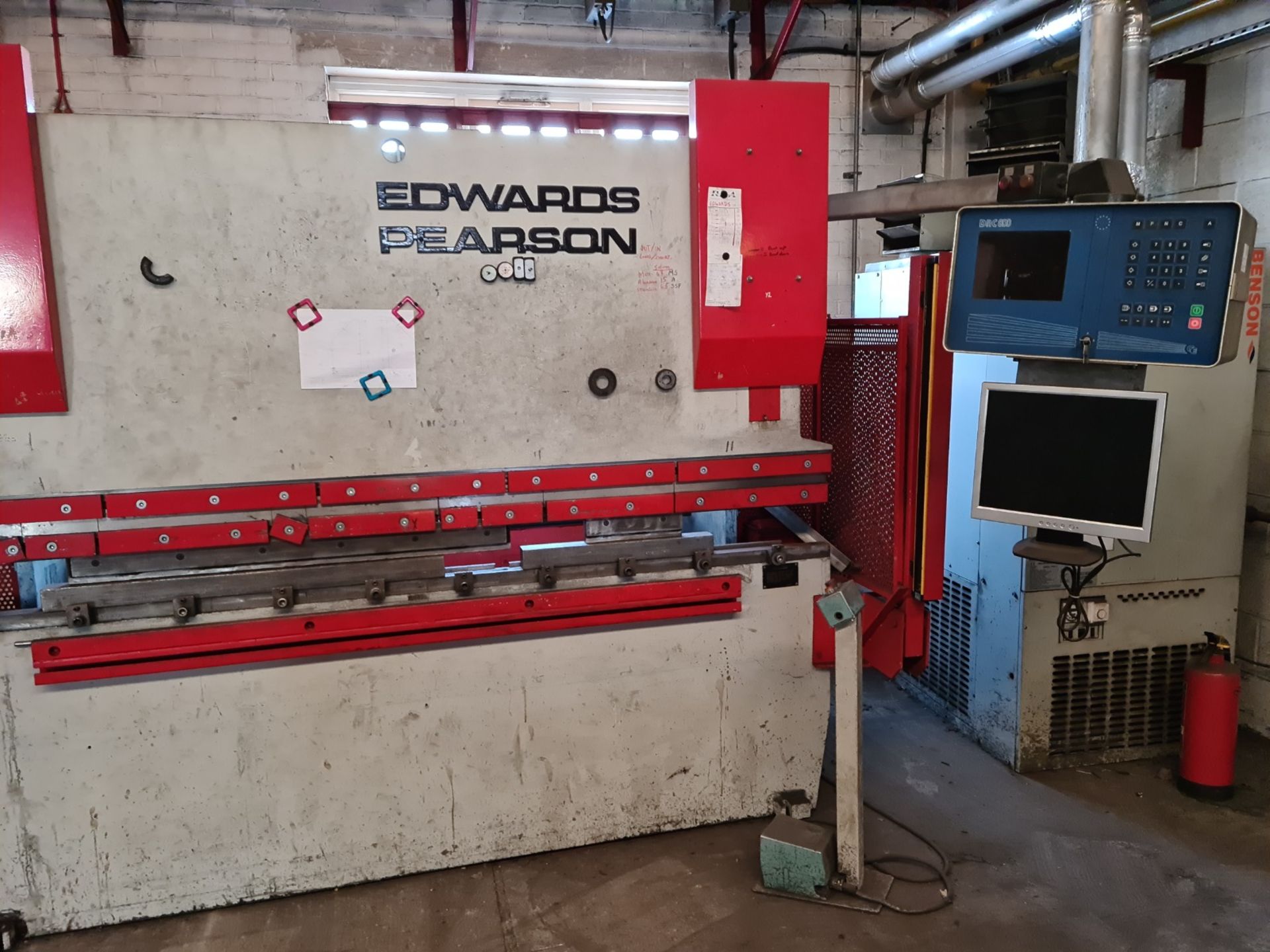 EDWARD PIERSON SHEET METAL PRESS WITH CNC CONTROL & LIGHT GUARDS & SUPPORT ARMS 2500 X 60 TON - Image 2 of 6